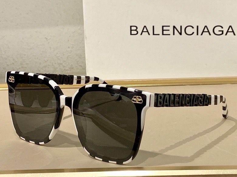 Balenciaga Sunglasses AAA+ ID:20220718-66